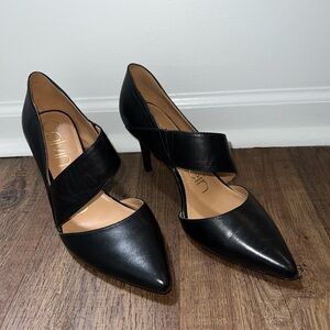 Calvin Klein Pointes Toe Pump